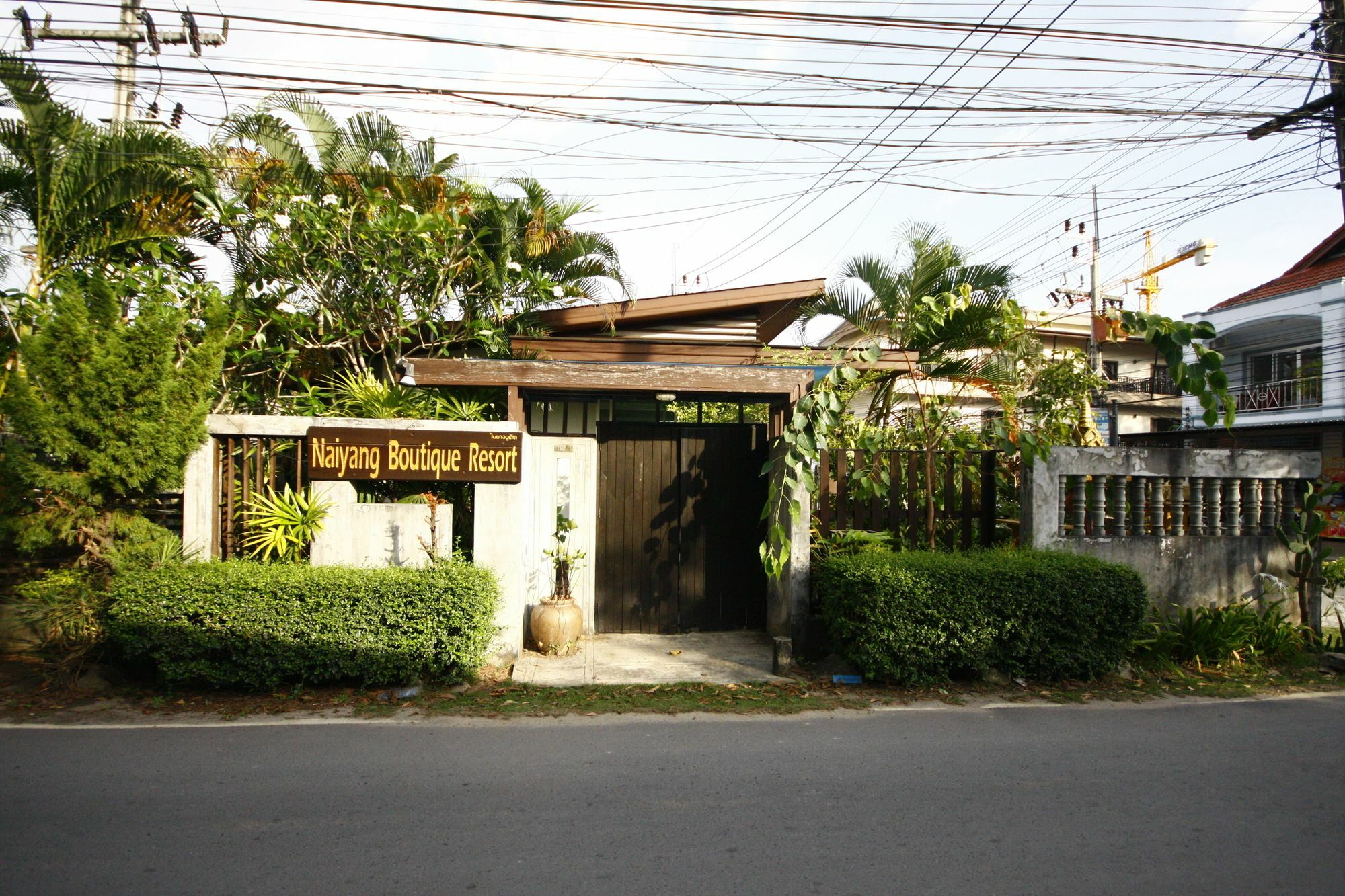 Naiyang Boutique Resort Nai Yang Beach Buitenkant foto